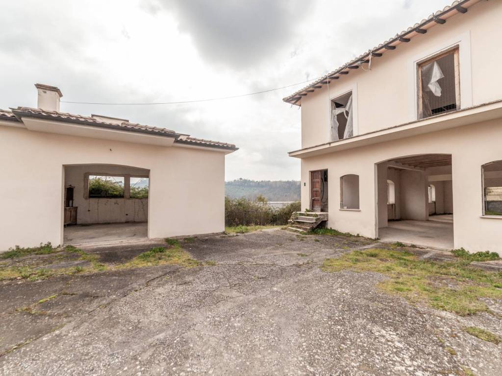 Rustico / casale a Montopoli di sabina in Via Ferruti, 27 - Foto 3