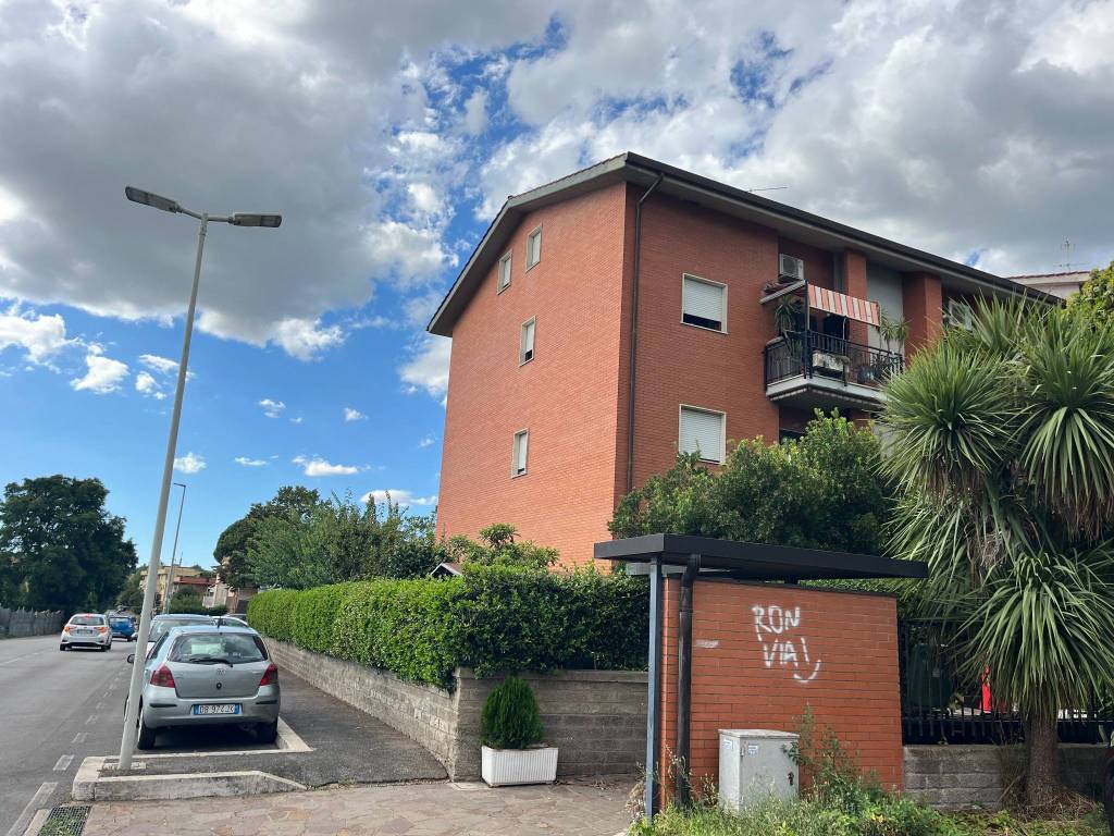 Appartamento a Genzano di roma in Via Don Luigi Sturzo - Foto 2