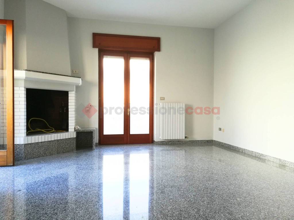 Appartamento a Grottaglie in Via Milano - Foto 3