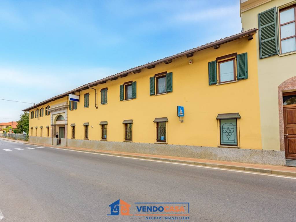 Palazzo / stabile a Ceresole alba in Via Martiri, 42 - Foto 4