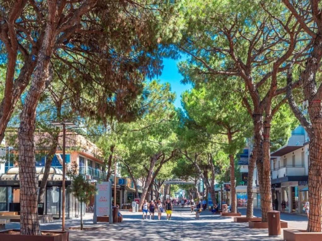Villa a Riccione in Viale Fabio Filzi - Foto 2