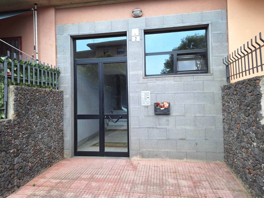 Appartamento a Mascalucia in Via Degli Alpini, 2 - Foto 3