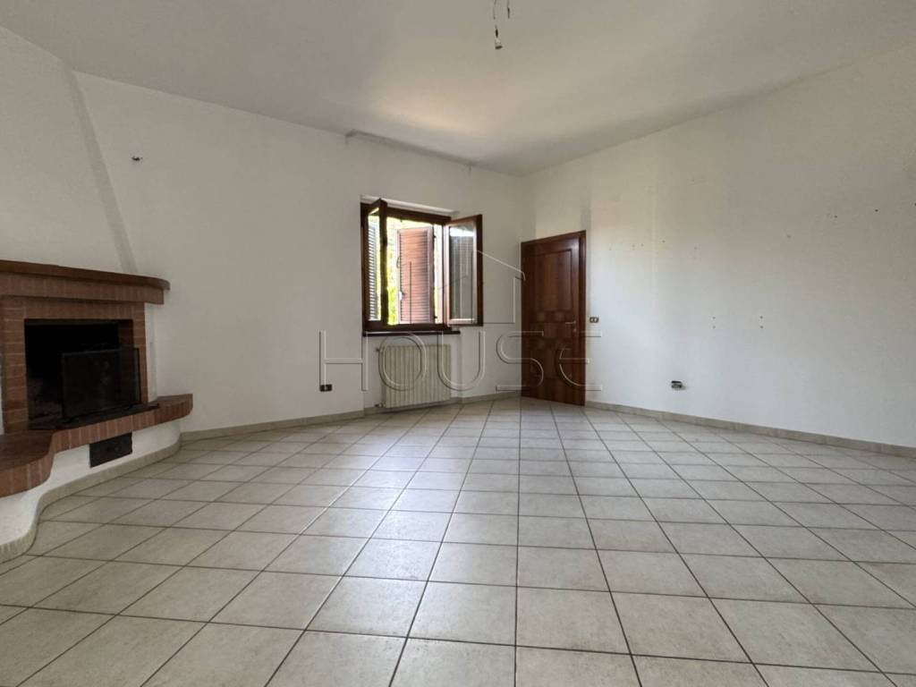 Appartamento a Città di castello in Via Eugenio Curiel - Foto 3
