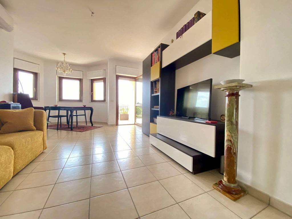 Appartamento a Sabaudia in via Dei Girasoli - Foto 2
