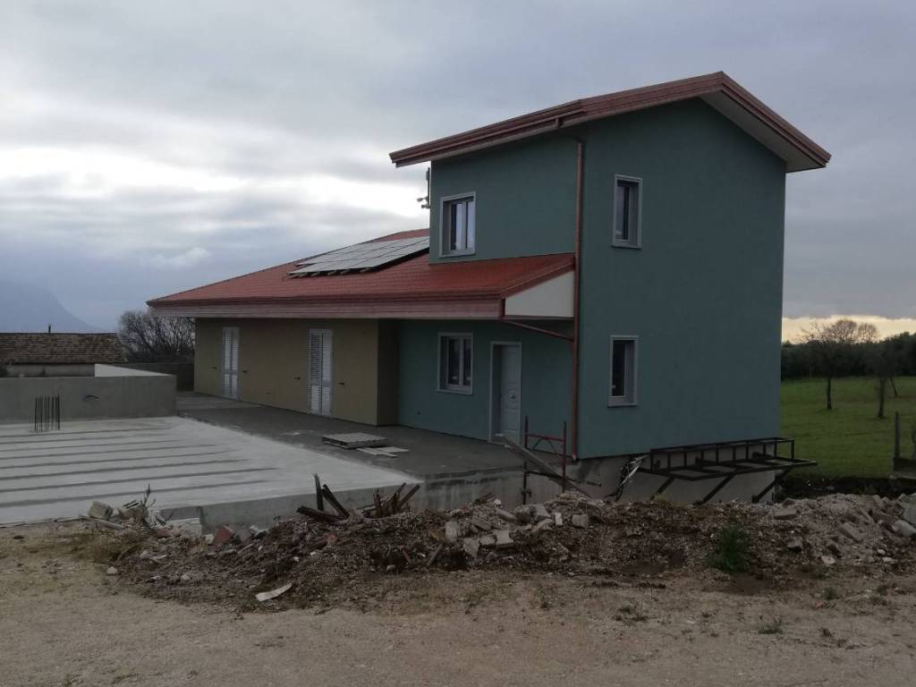 Villa a Campagna in via Tre Pigne - Foto 2