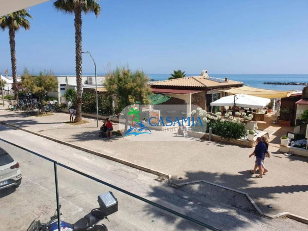 Appartamento a Cupra marittima in Viale Nazario Sauro - Foto 2