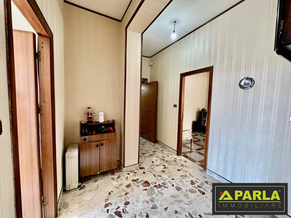 Casa indipendente a Canicattì in Via Medaglia d'Oro Portalone - Foto 4