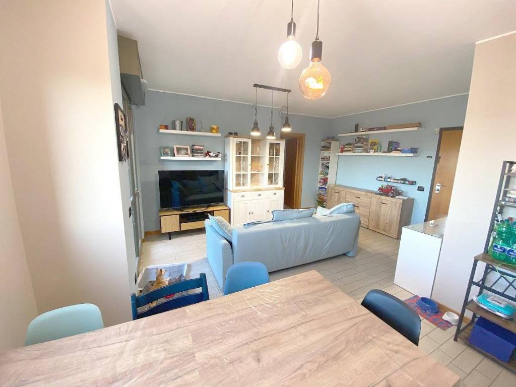 Appartamento a Samarate in Via Monte Santo, 6 - Foto 5