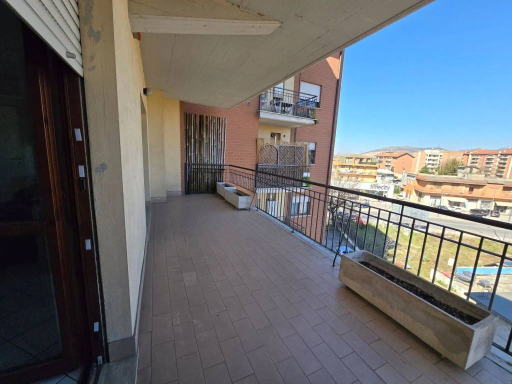 Appartamento a Frosinone in Via Del Casone, 21 - Foto 2