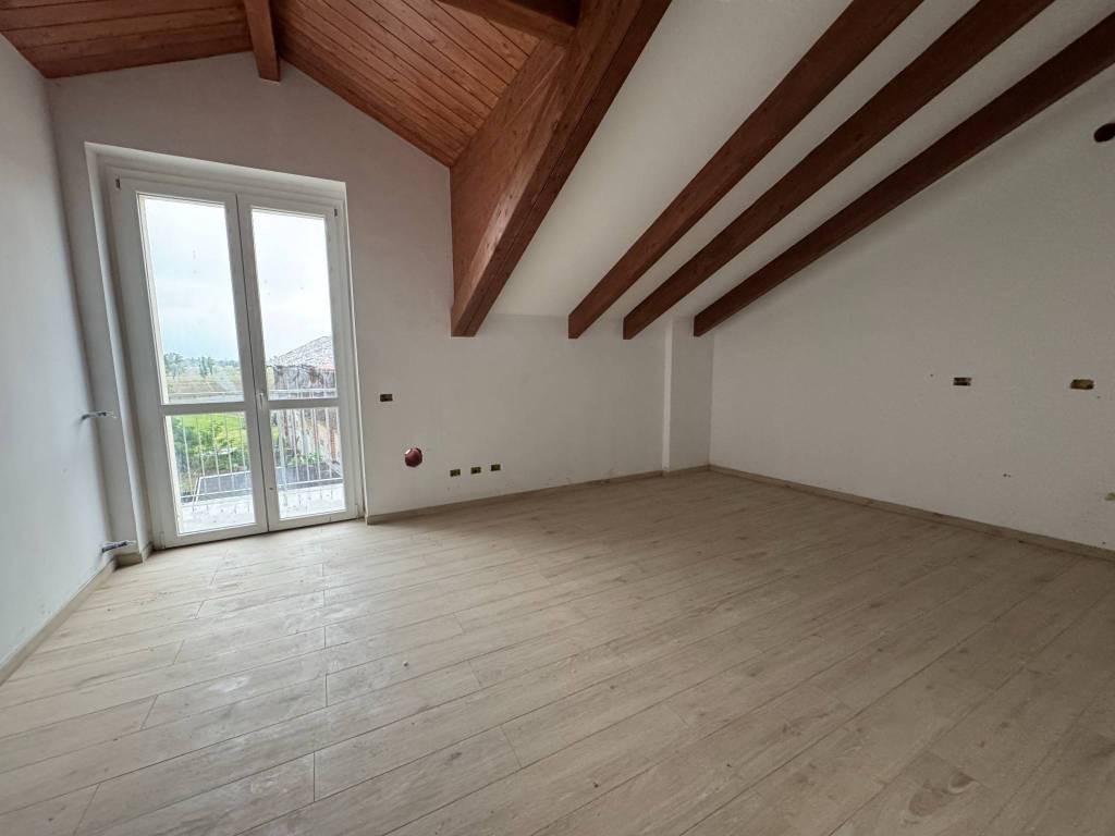Attico / mansarda a Certosa di pavia in Via San Brizio - Foto 4