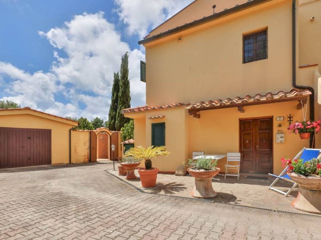 Casa indipendente a Porto azzurro in Via Valdana - Foto 2