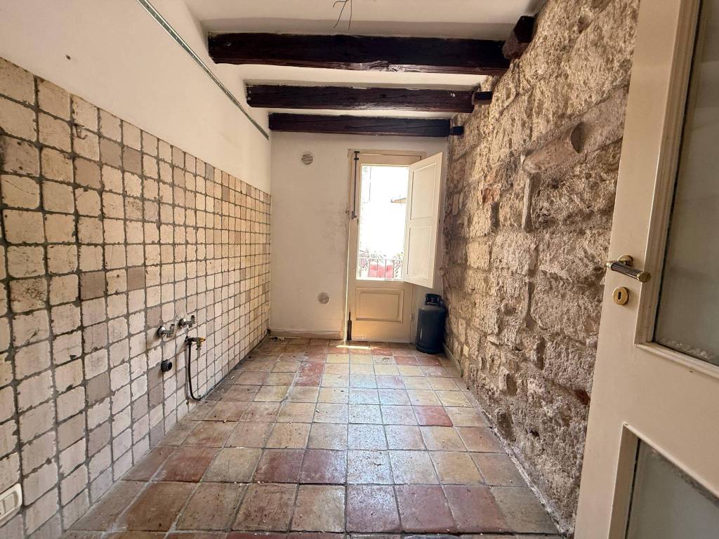 Casa indipendente a Triggiano in Via Attilio Nitti - Foto 3
