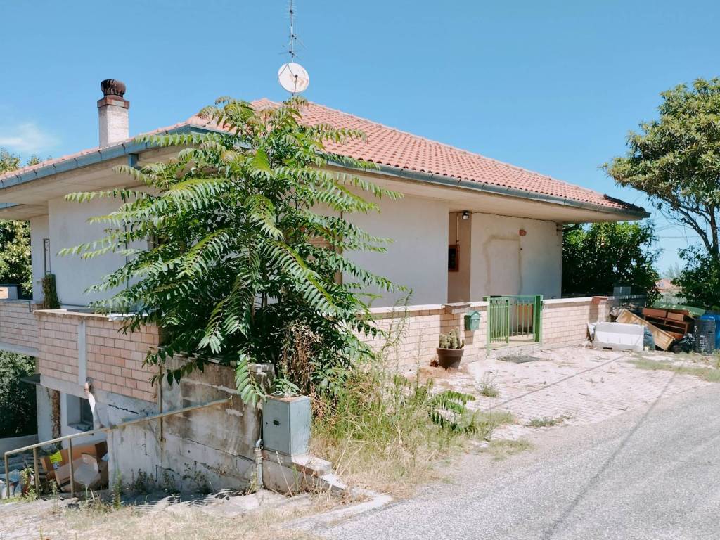 Villa a Chieti in Strada Primavilla - Foto 2