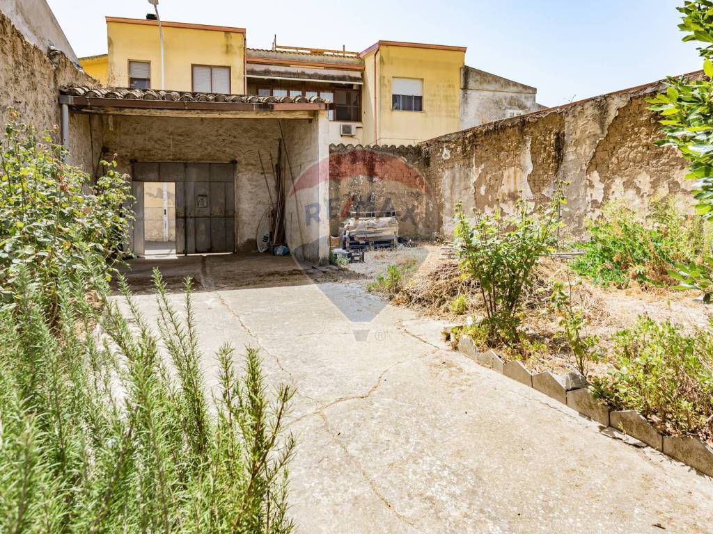 Casa indipendente a Decimomannu in via R.Margherita, 43 - Foto 5