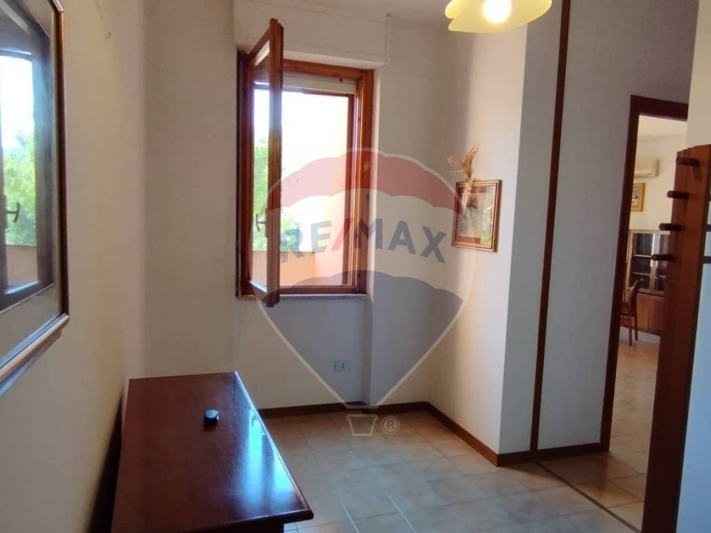 Appartamento a Carbonia in via DALMAZIA, 10 - Foto 4