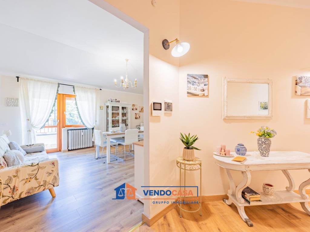 Appartamento a Dogliani in Via Generale Martinengo, 71 - Foto 5