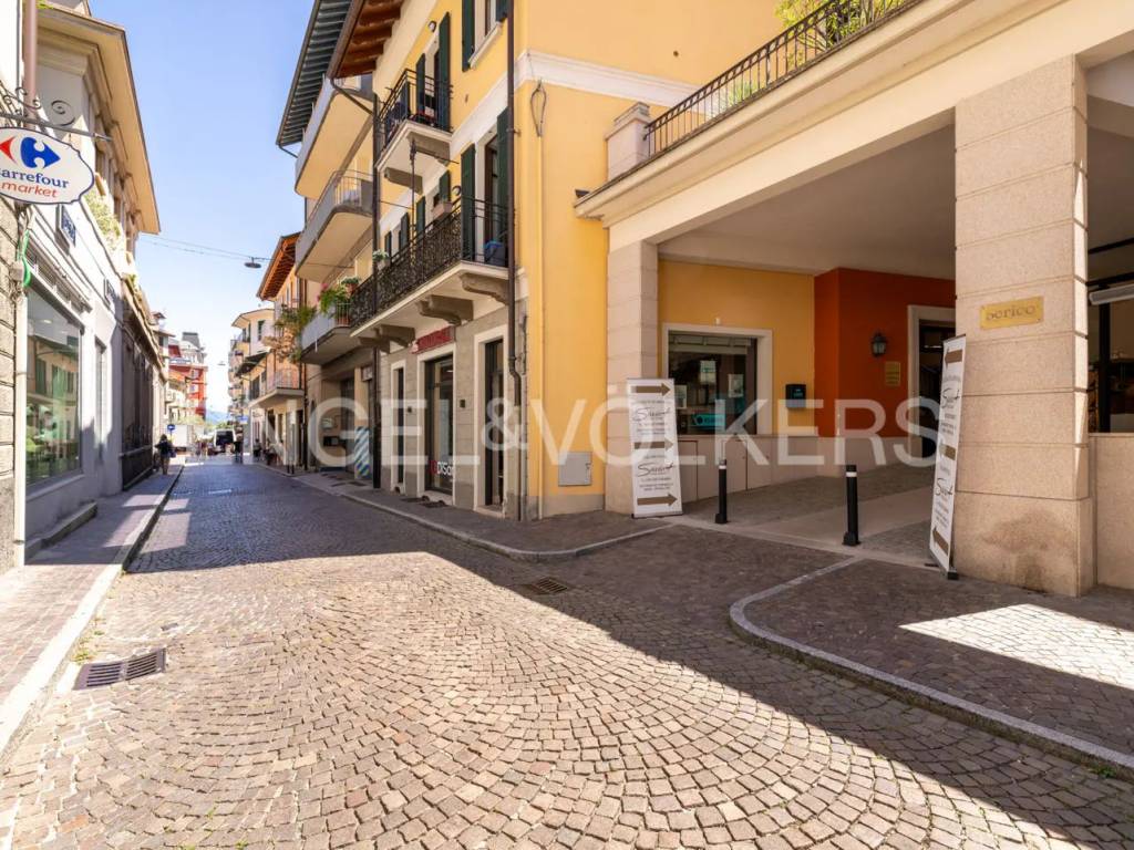 Appartamento a Stresa in Via Principe Tomaso, 49 - Foto 2