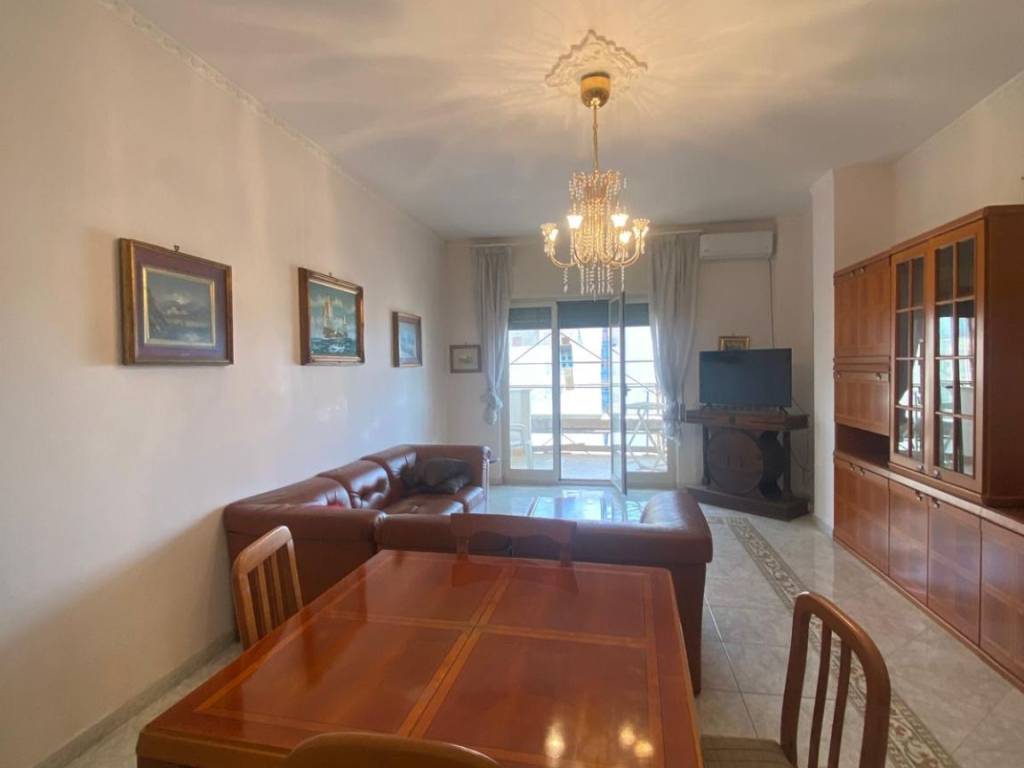 Appartamento a Castel volturno in Viale degli Ibiscum - Foto 2