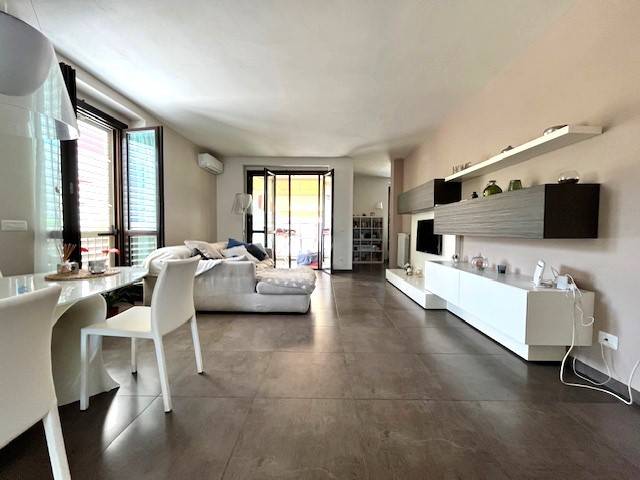 Villa a Livorno in Via Renato Natali - Foto 3
