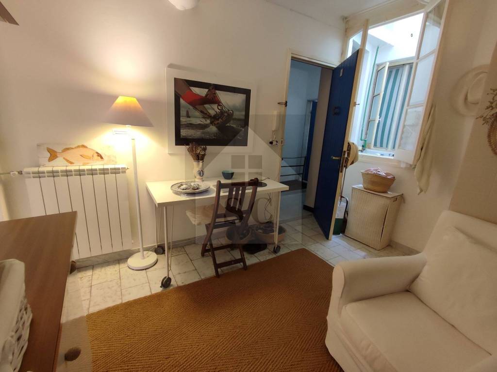 Appartamento a Celle ligure in Via Nicolò Aicardi, 17 - Foto 3