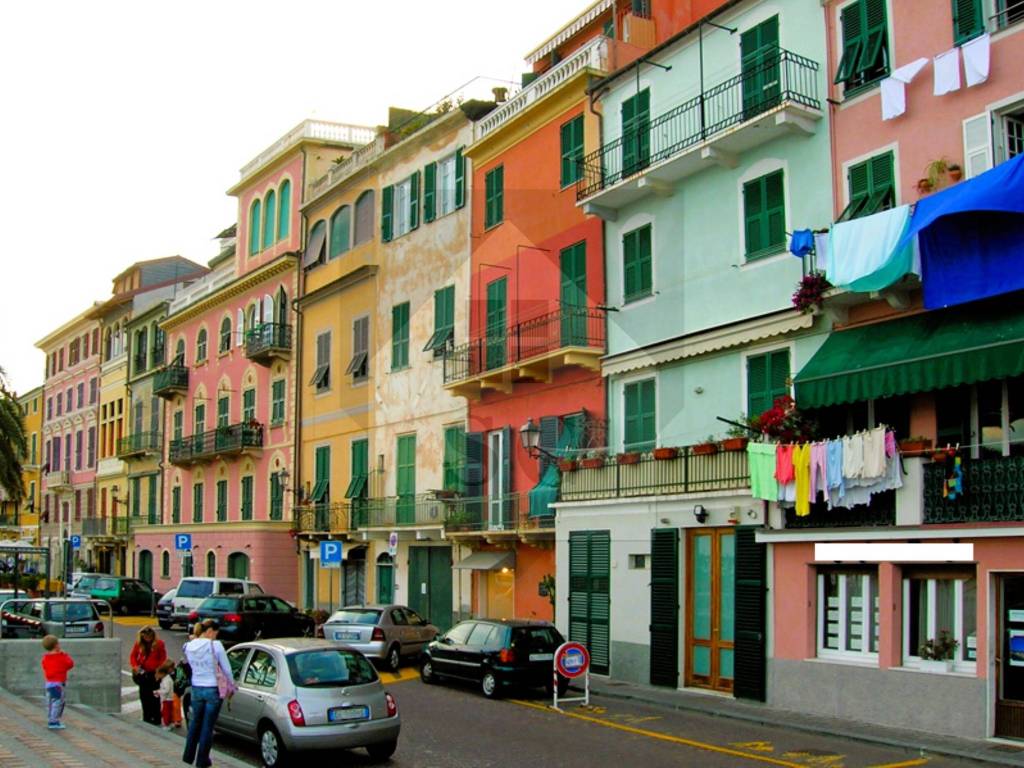 Appartamento a Celle ligure in Via Nicolò Aicardi, 17 - Foto 4