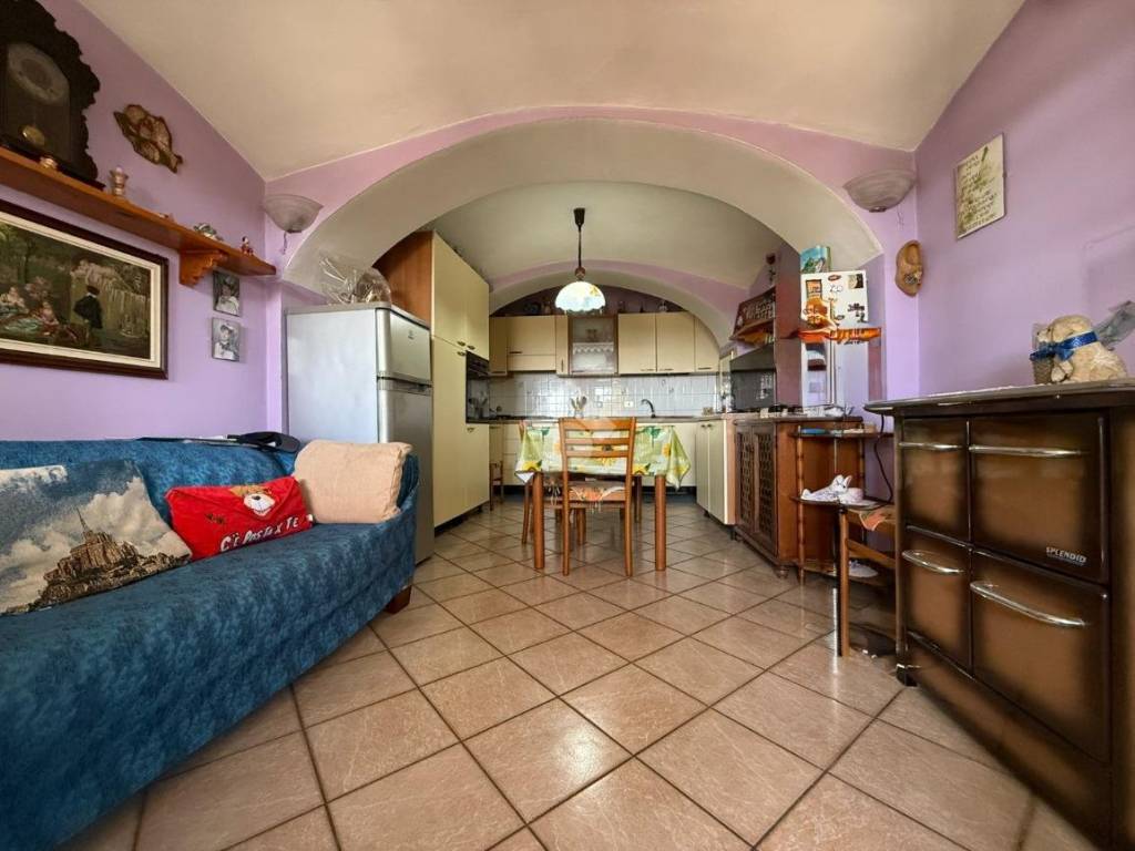 Casa indipendente a Castellamonte in Via Casa Reano, 36 - Foto 2