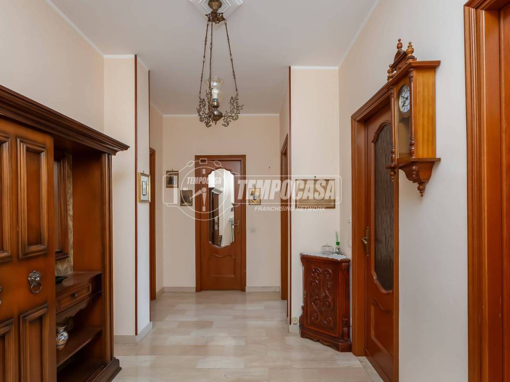 Appartamento a Chivasso in Via MOMO - Foto 2