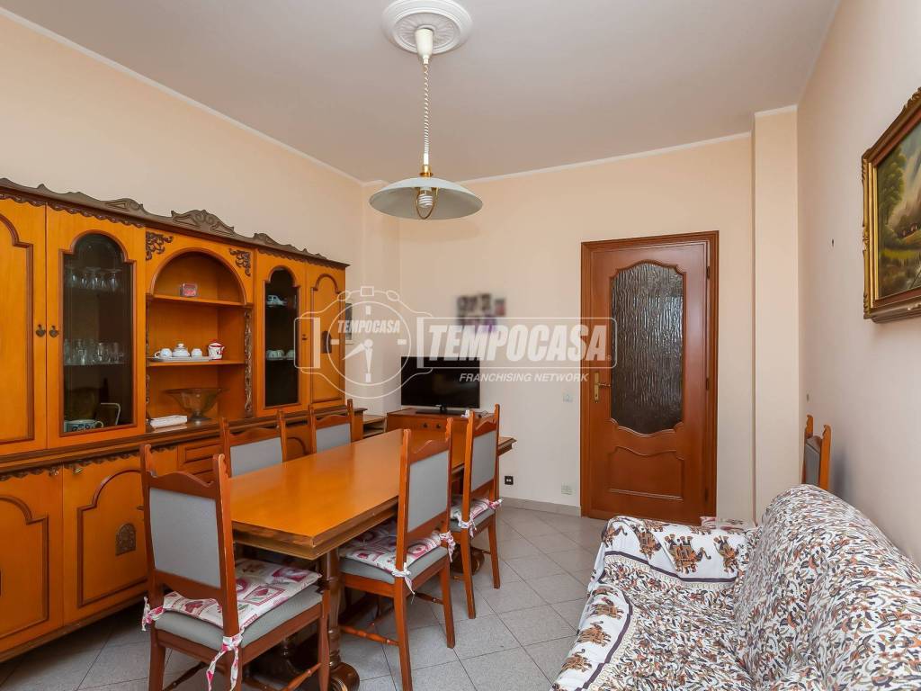 Appartamento a Chivasso in Via MOMO - Foto 5