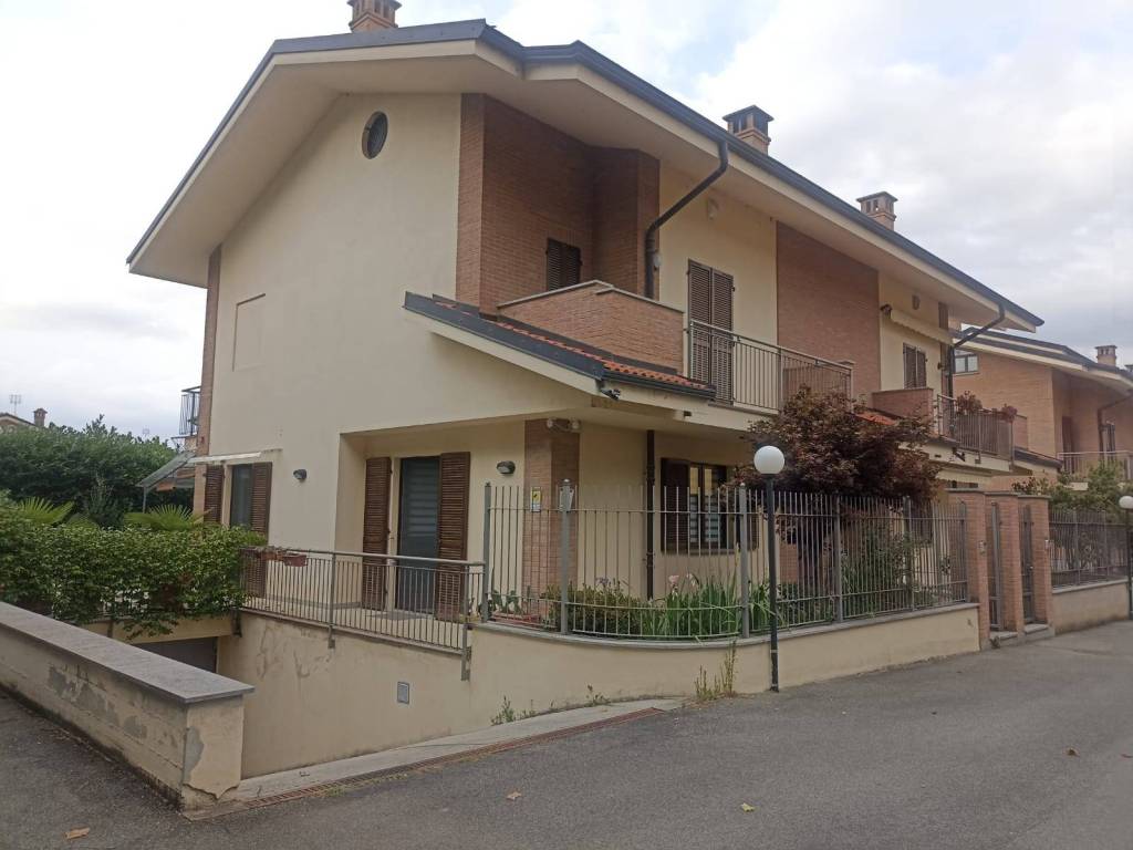 Villetta a schiera a Saluzzo in Via Cuneo, 27 - Foto 3