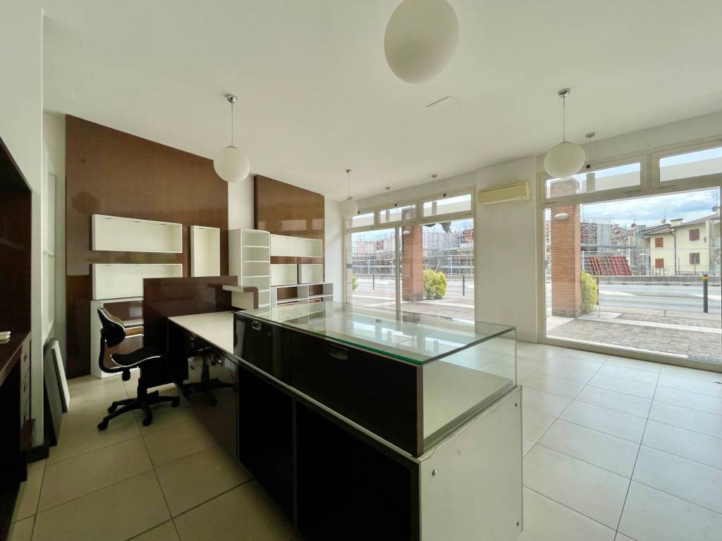 Immobile a Montecchio maggiore in Viale Vittoria - Foto 4