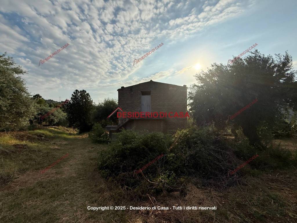 Casa indipendente a Gratteri in Contrada Rapputi - Foto 3