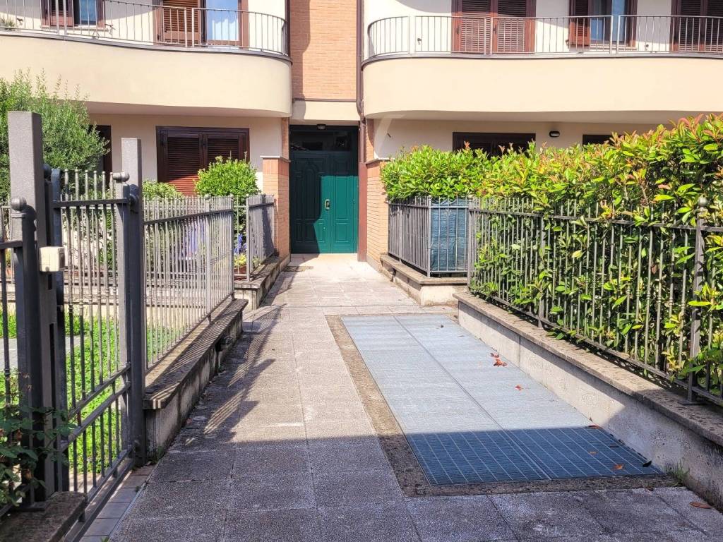 Appartamento a Fagnano olona in Via Pastrengo, 27 - Foto 4