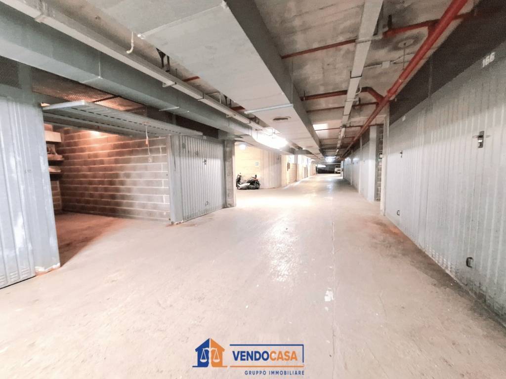 Box / garage a Loano in Via Monte Pasubio - Foto 4