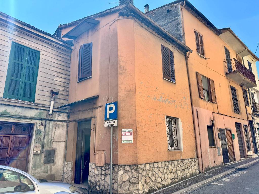 Casa indipendente a Ceccano in Via Principe Umberto - Foto 2