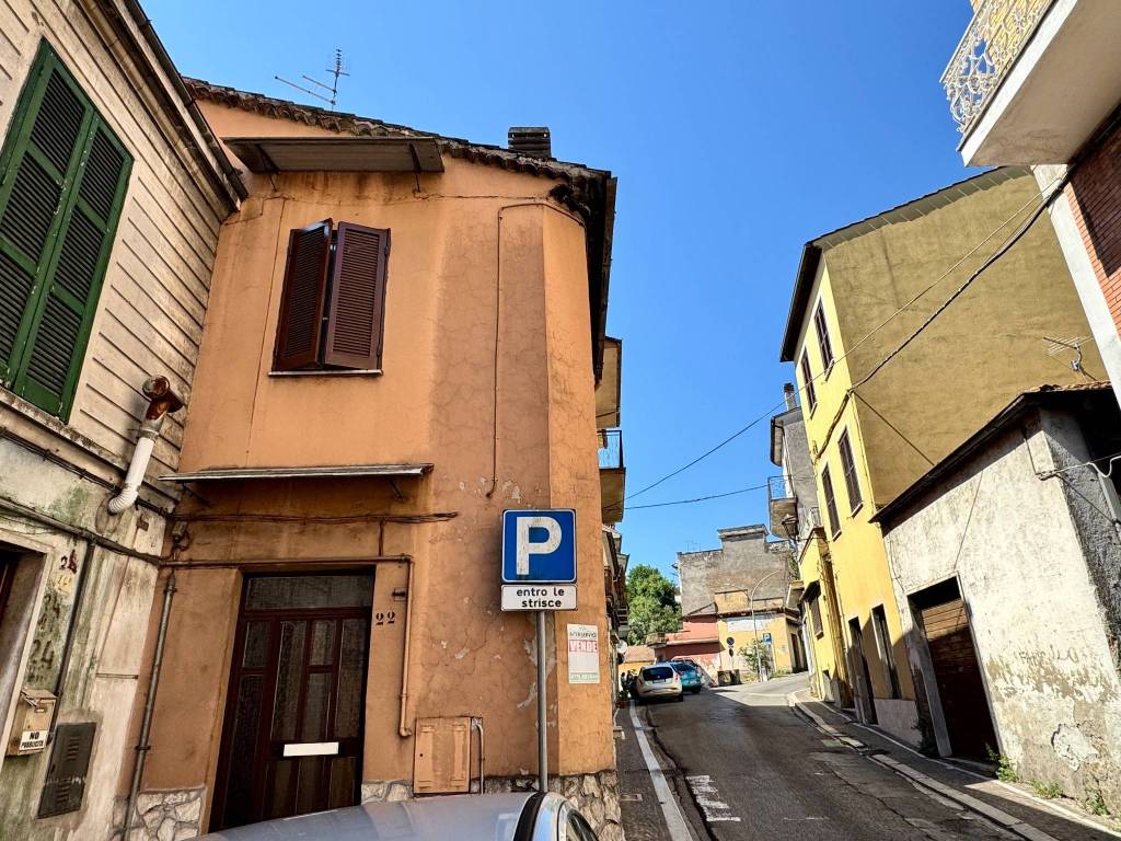 Casa indipendente a Ceccano in Via Principe Umberto - Foto 3