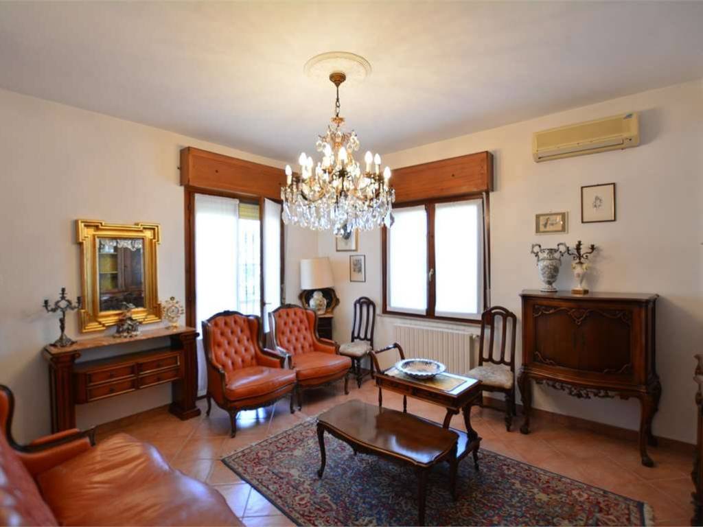 Appartamento a Livraga in Via XXV Aprile, 15 - Foto 2