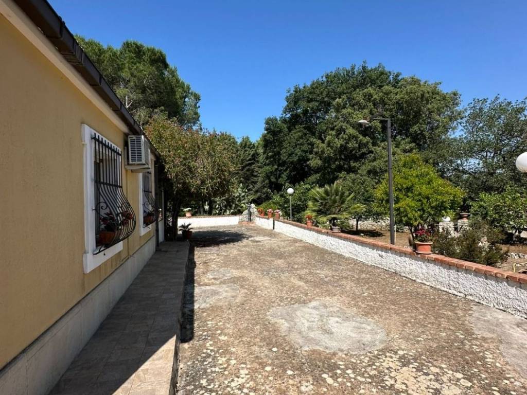 Villa a Noto in Contrada Manghisi - Foto 3