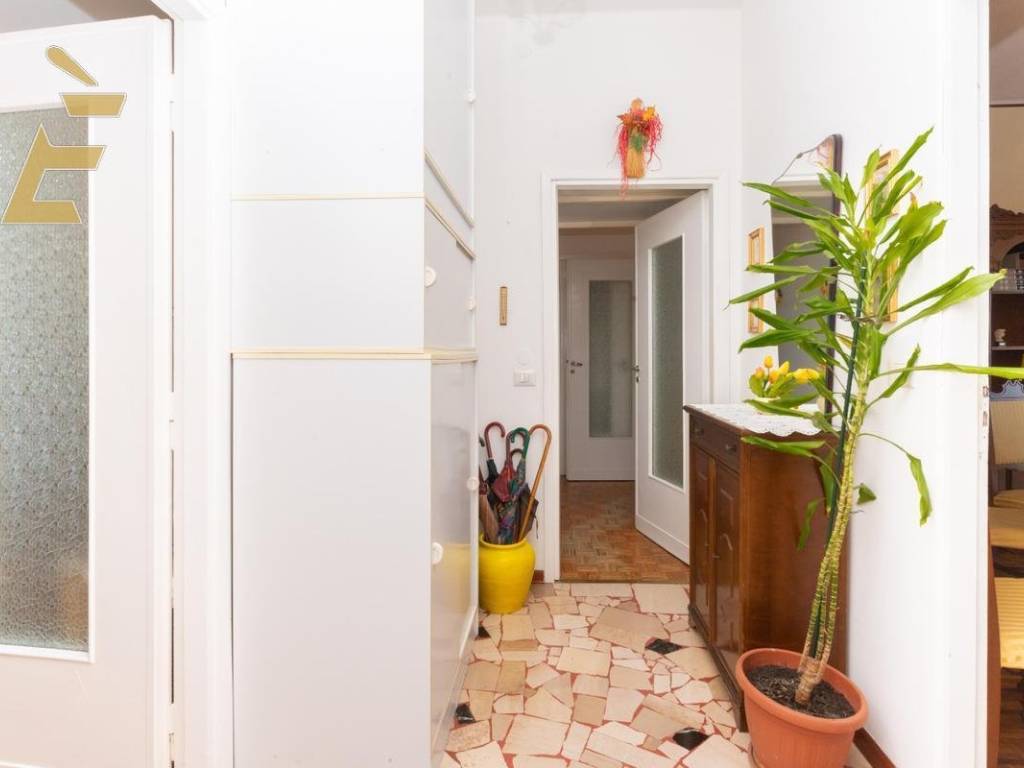 Appartamento a Valenza in VIA PELLIZZARI, 32 - Foto 4