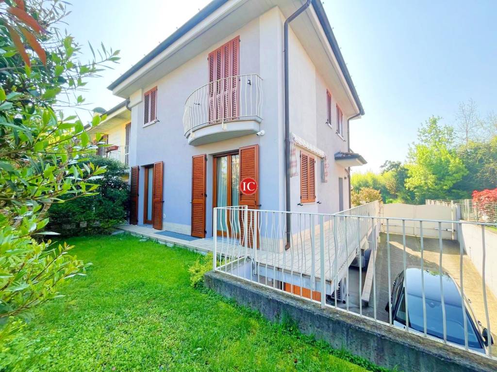Villa a Lodi in Via della Camolina - Foto 2