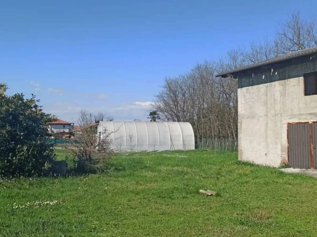 Rustico / casale a Sesto al reghena in Via Ramuscellutto - Foto 4