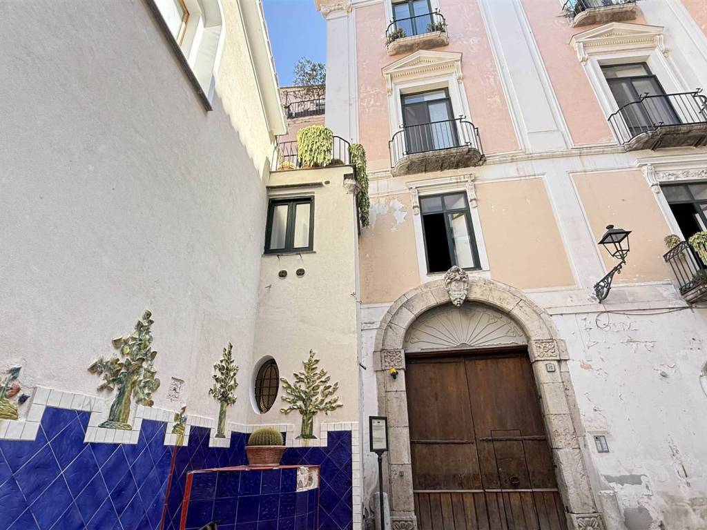 Appartamento a Salerno in Via Dei Mercanti, 68 - Foto 3