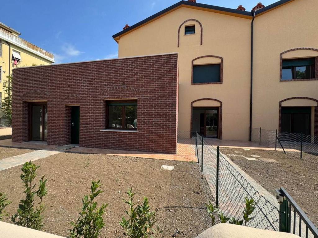 Appartamento a Rosignano marittimo in Via Aurelia, 71 - Foto 5
