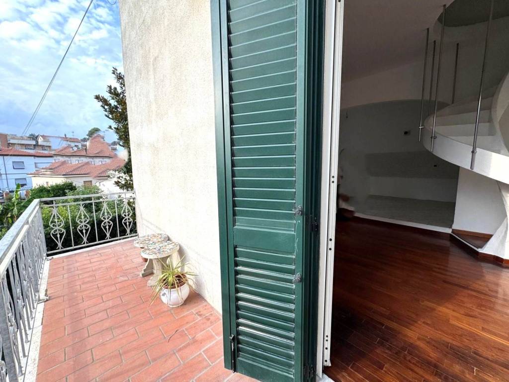 Appartamento a Cecina in Via reno, 13 - Foto 4