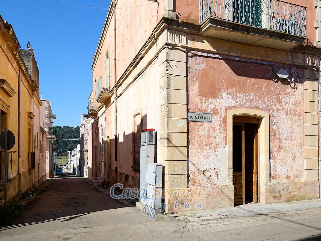 Casa indipendente a Supersano in Via Vittorio Alfieri - Foto 3