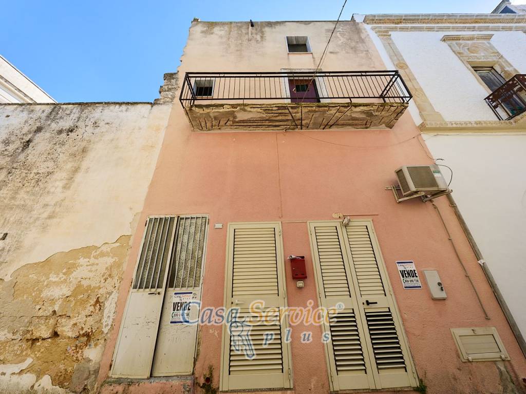Casa indipendente a Supersano in Via Armando Diaz - Foto 2