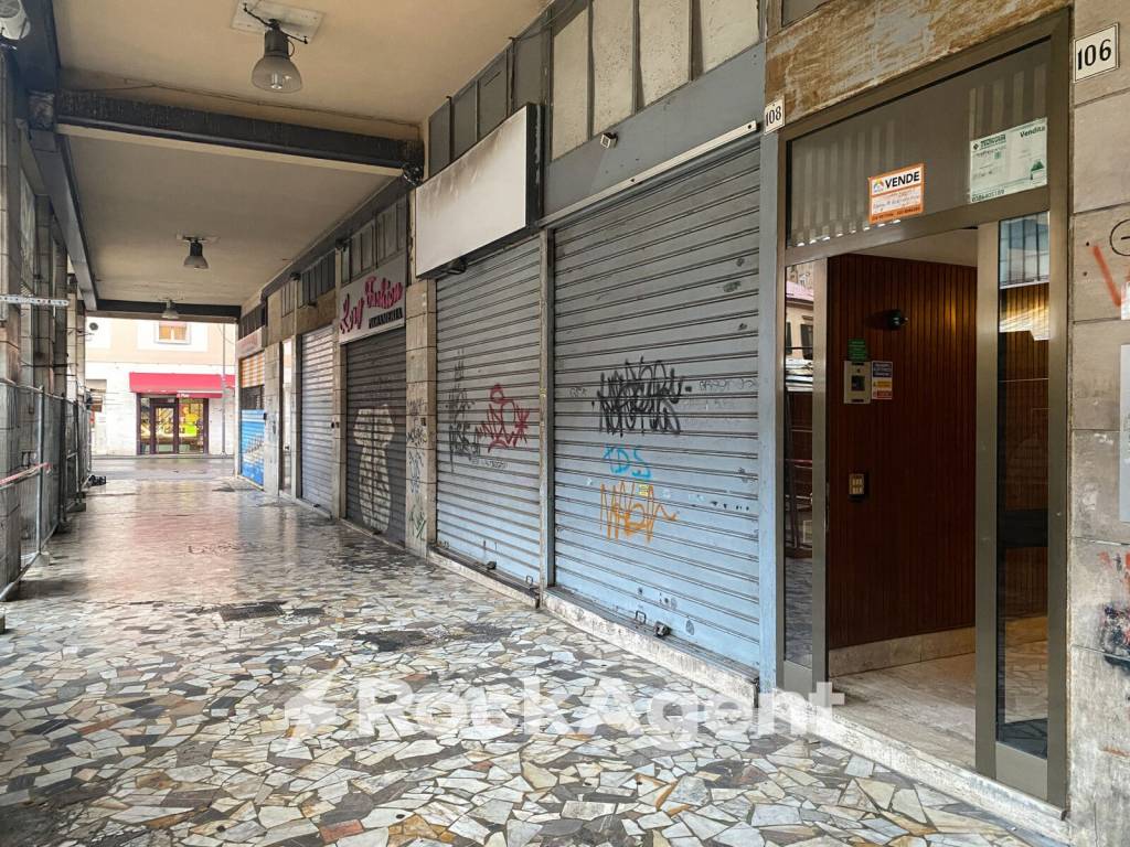 Appartamento a Livorno in Via Buontalenti, 106 - Foto 3