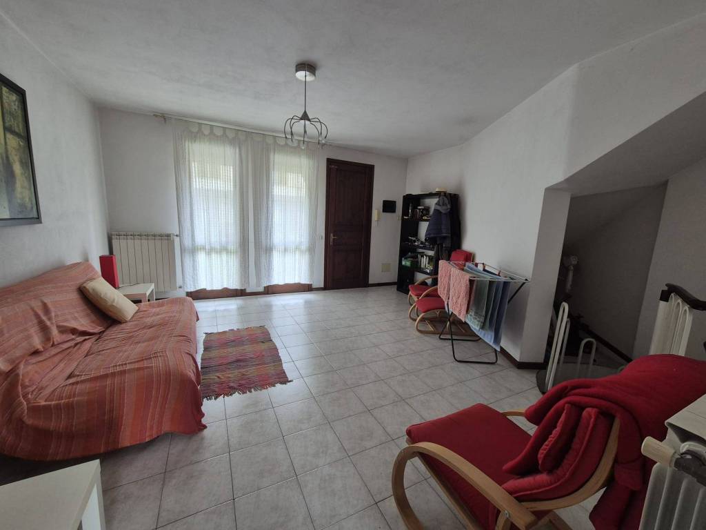 Appartamento a Dubino in Via Valeriana, 137 - Foto 2