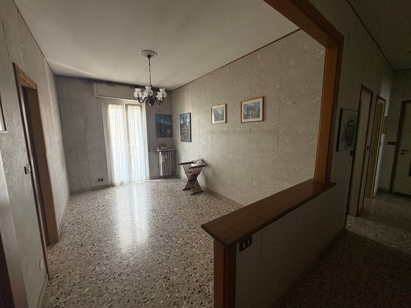 Appartamento a Biella in Viale Macallè, 18 - Foto 3
