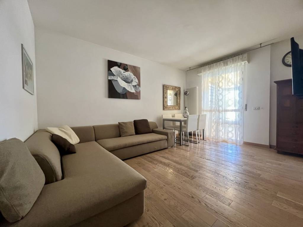 Appartamento a Jesi in Viale della Vittoria - Foto 4