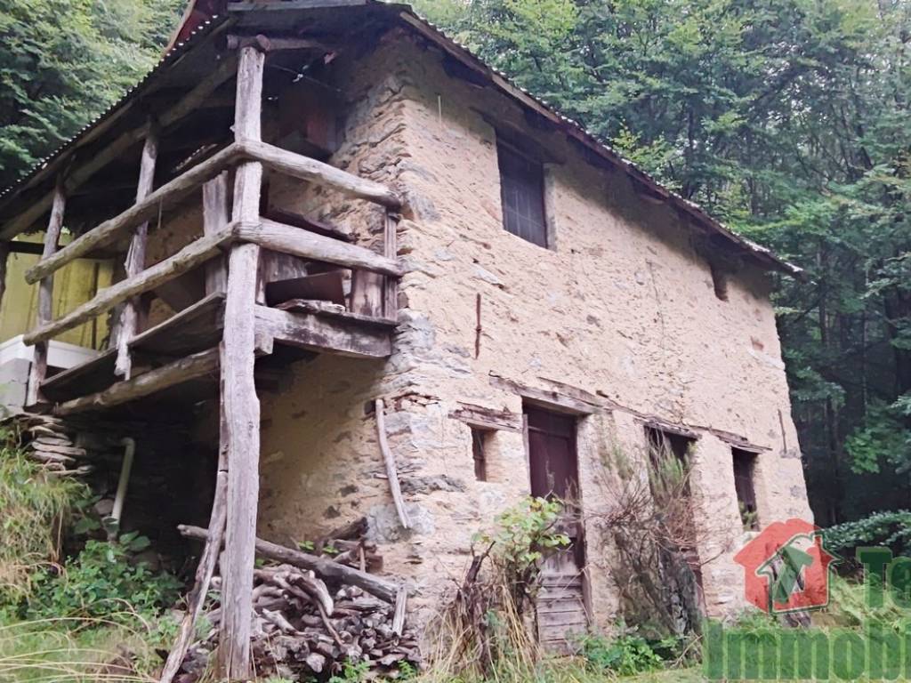 Rustico / casale a Quarna sotto in Via alle Alpi - Foto 2